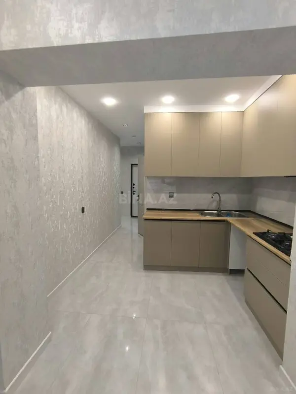 Satılır 2 otaqlı mənzil 60 m²