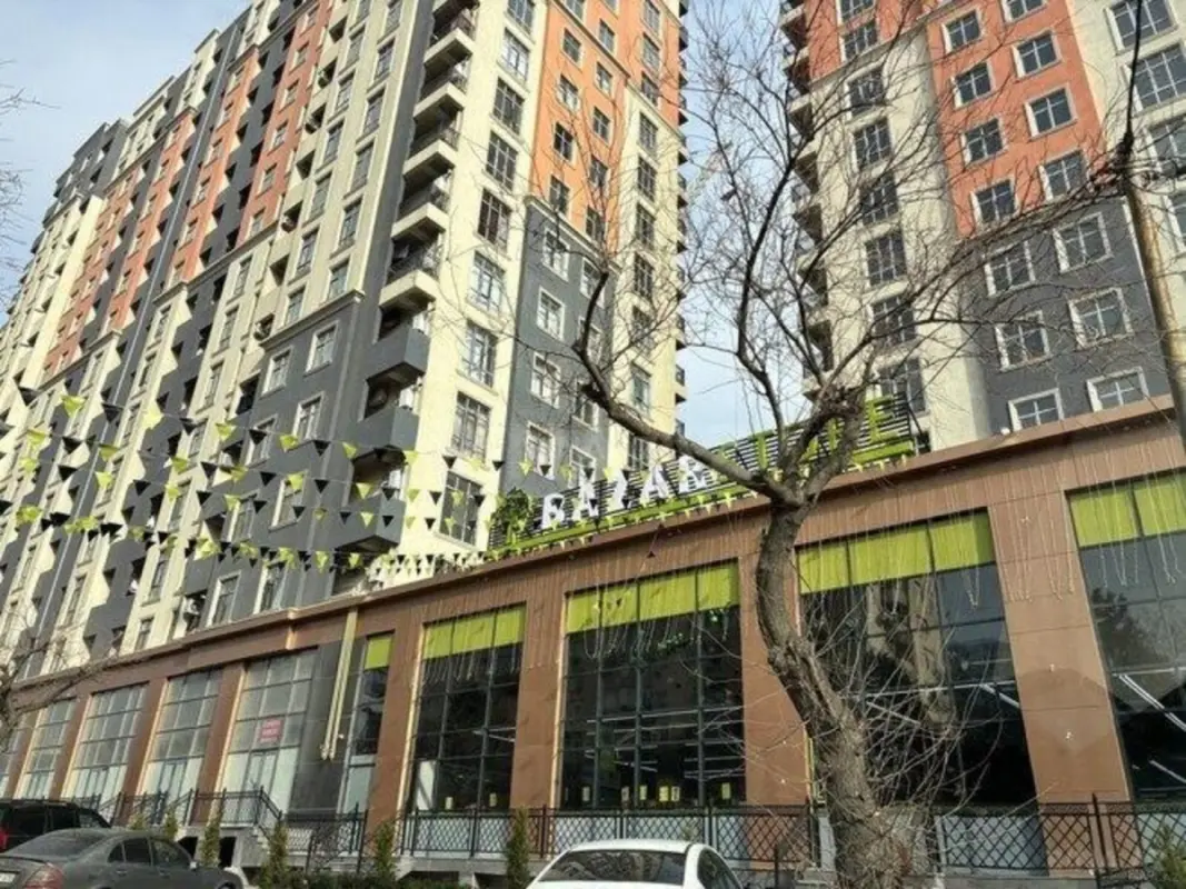 Satılır 3 otaqlı mənzil 115 m²