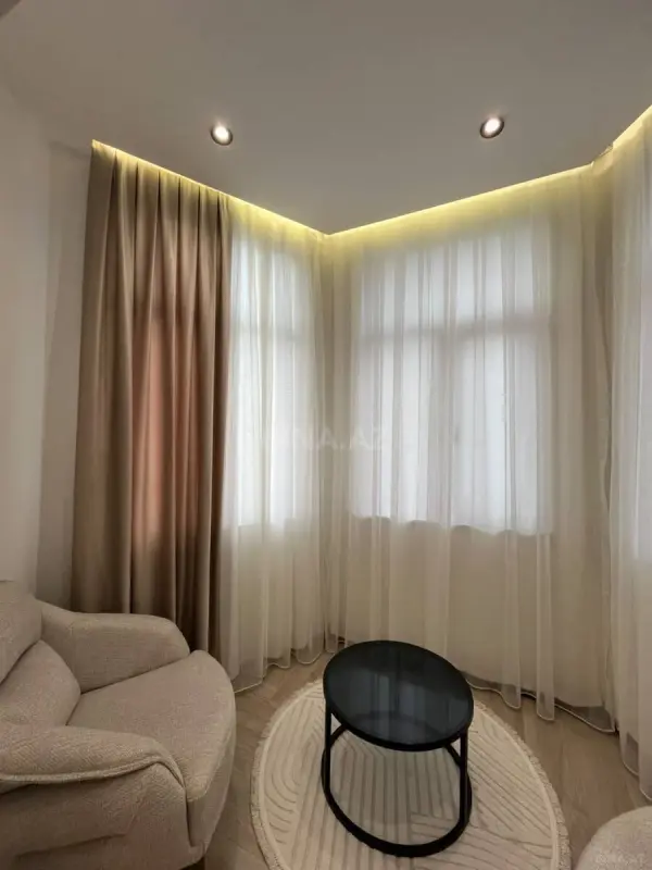 Satılır 2 otaqlı mənzil 70 m²