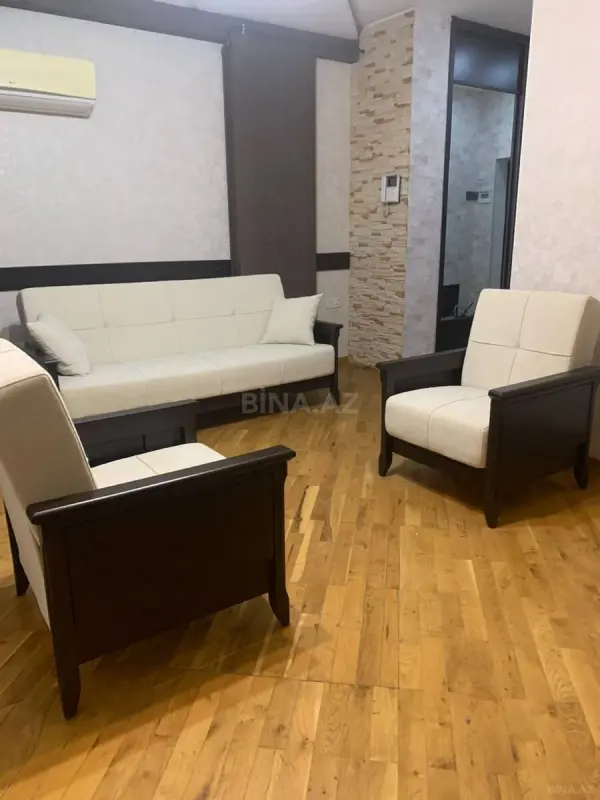 Kirayə verilir 3 otaqlı mənzil 83 m²