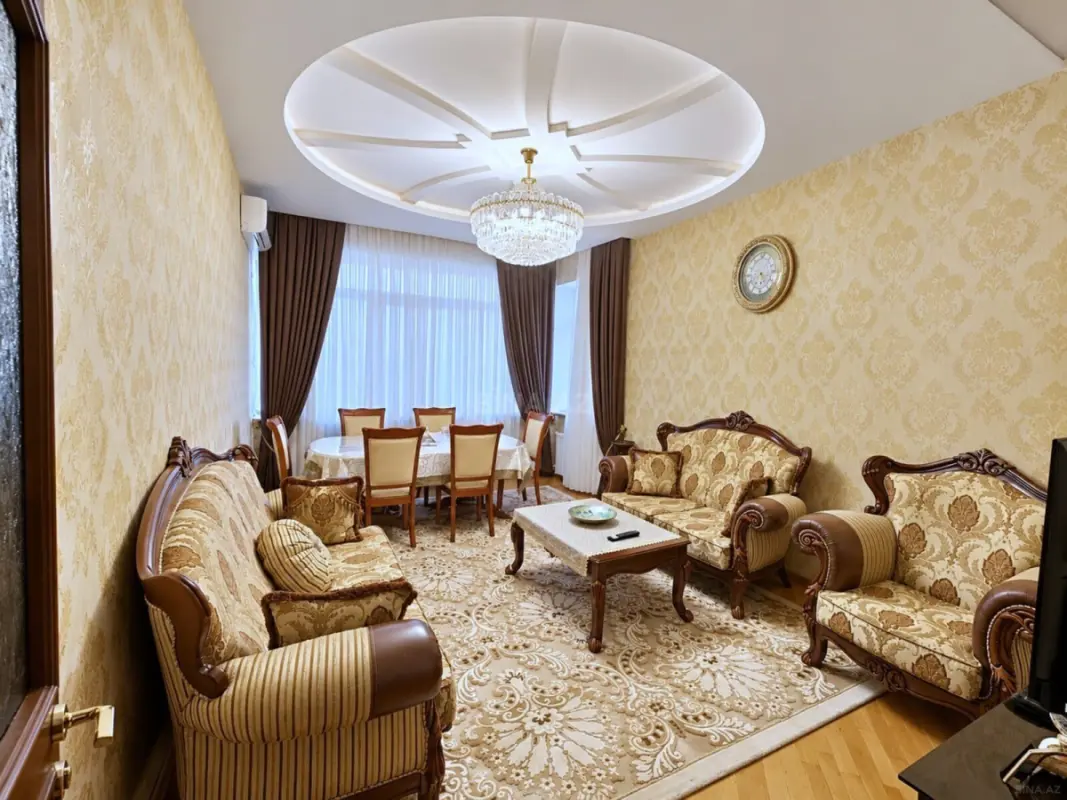Satılır 3 otaqlı mənzil 90 m²