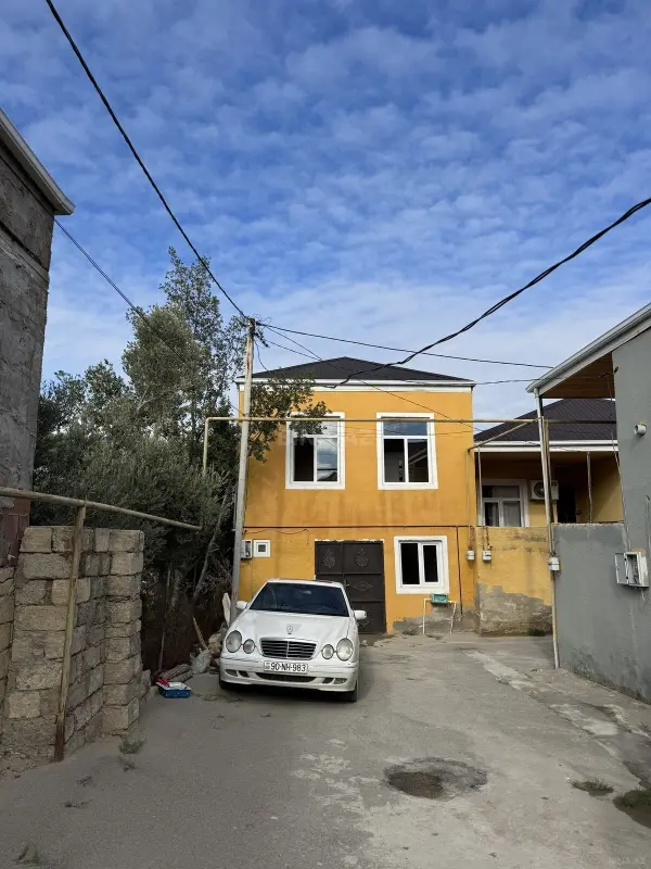 Satılır 3 otaqlı həyət evi 120 m²