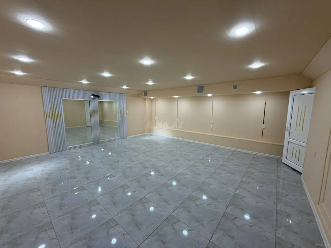 Kirayə verilir obyekt 145 m²