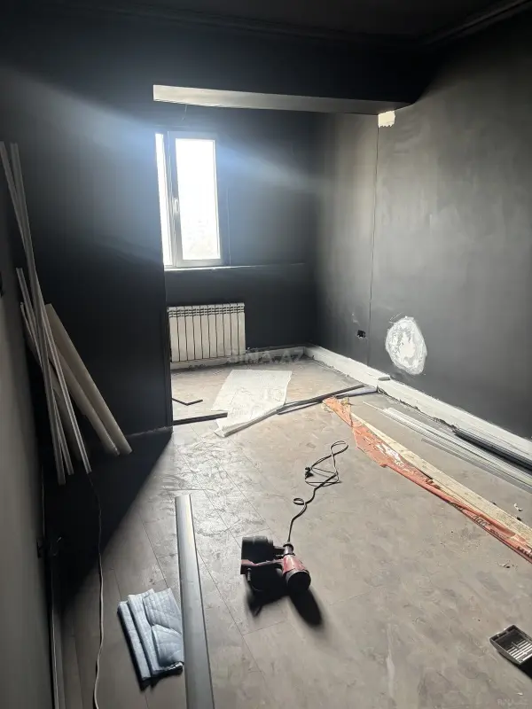 Satılır 3 otaqlı mənzil 100 m²
