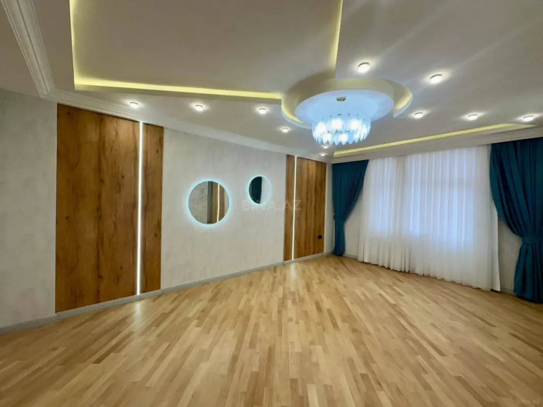 Satılır 2 otaqlı mənzil 89 m²