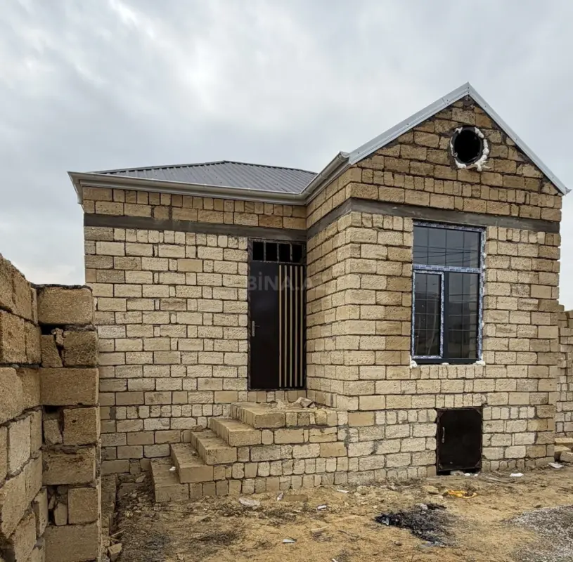 Satılır 2 otaqlı həyət evi 56 m²