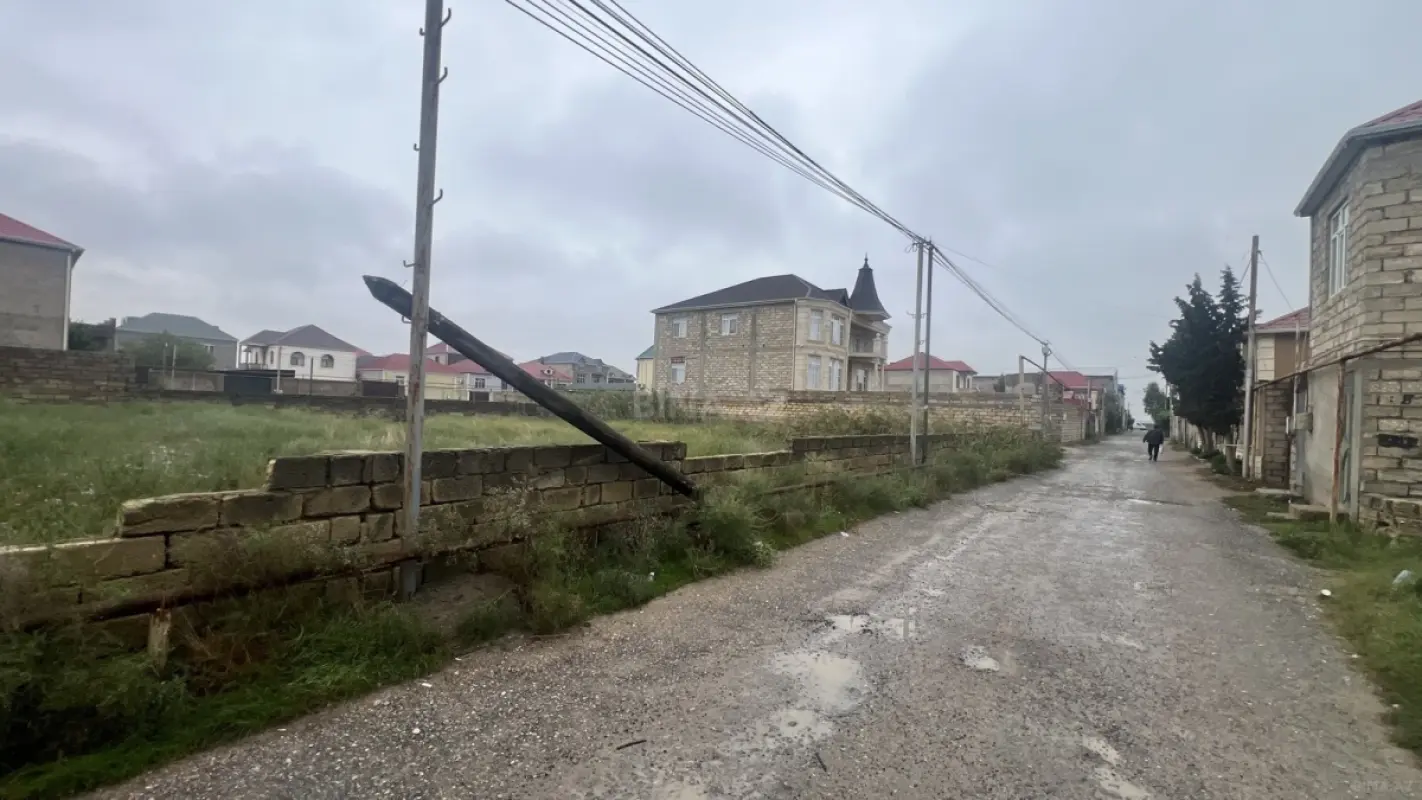 Satılır torpaq sahəsi 12 m²