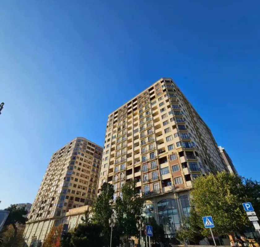 Satılır 2 otaqlı mənzil 58 m²