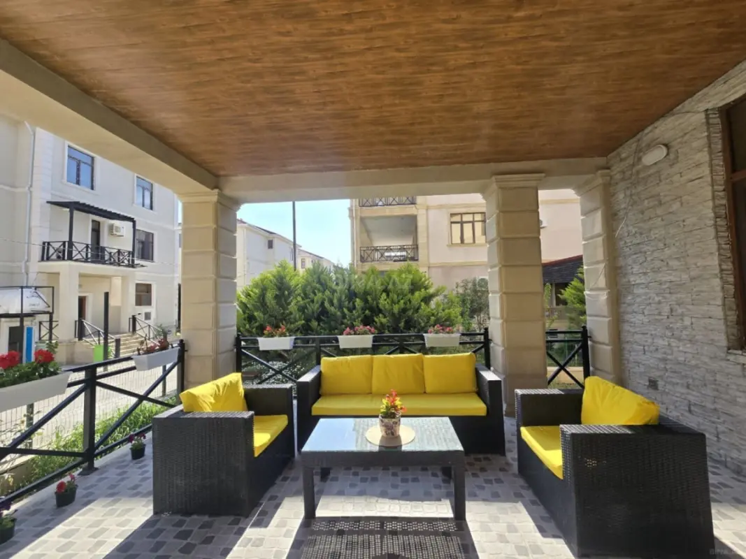 Kirayə verilir 2 otaqlı həyət evi 70 m²