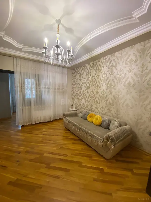 Satılır 2 otaqlı mənzil 58 m²
