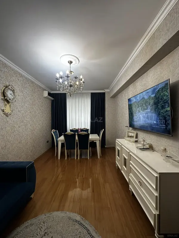 Satılır 2 otaqlı mənzil 63 m²