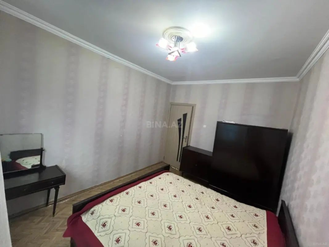 Kirayə verilir 4 otaqlı mənzil 110 m²