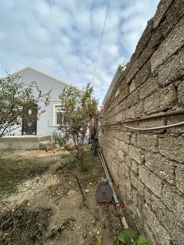 Satılır 4 otaqlı həyət evi 110 m²