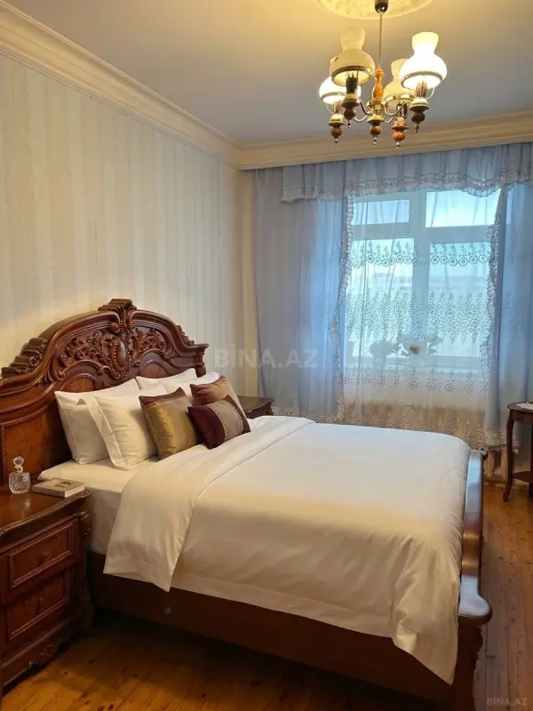 Satılır 3 otaqlı mənzil 100 m²