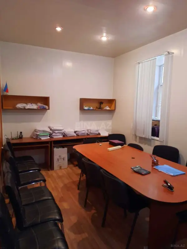 Kirayə verilir 3 otaqlı ofis 47 m²