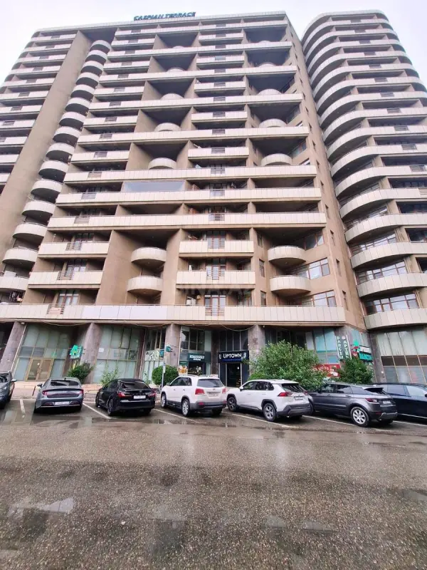 Satılır 3 otaqlı mənzil 120 m²