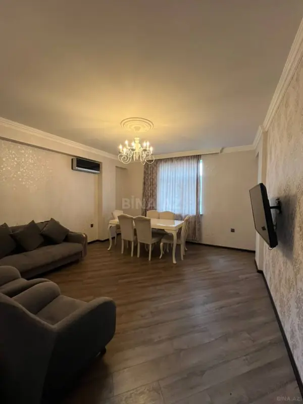 Satılır 2 otaqlı mənzil 75 m²