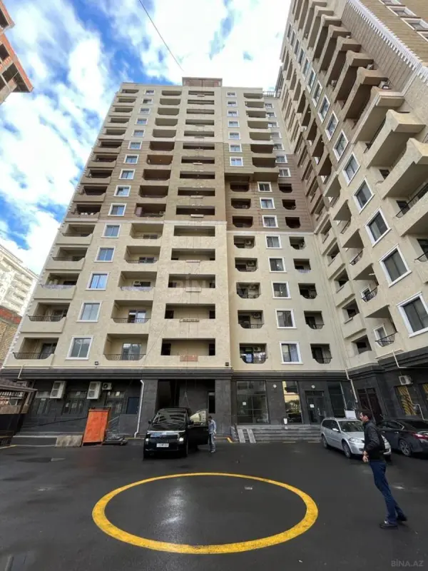 Kirayə verilir 2 otaqlı mənzil 85 m²