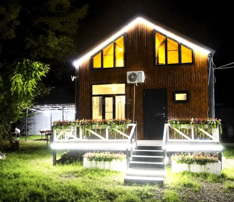 Satılır 5 otaqlı həyət evi 120 m²