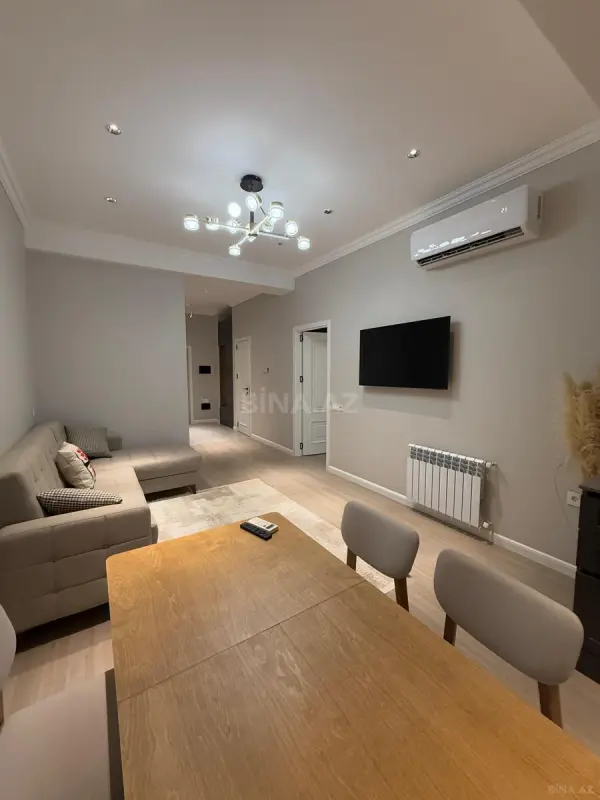 Kirayə verilir 2 otaqlı mənzil 58 m²