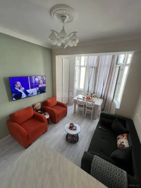 Satılır 3 otaqlı mənzil 63 m²