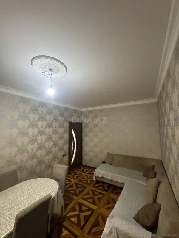 Satılır 4 otaqlı mənzil 100 m²