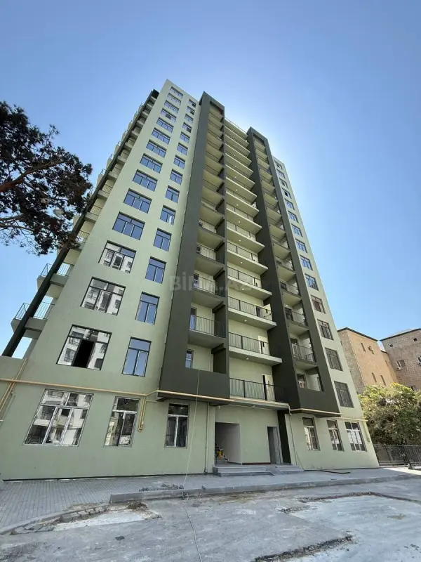 Satılır 2 otaqlı mənzil 54 m²