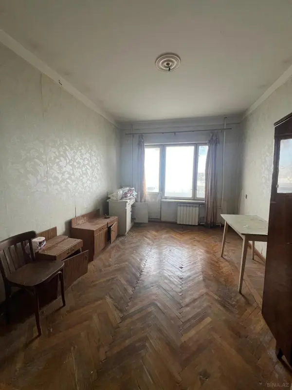 Satılır 3 otaqlı mənzil 83 m²