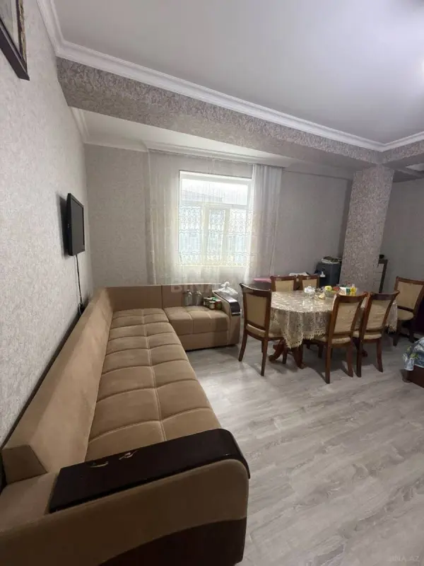 Satılır 2 otaqlı mənzil 68 m²