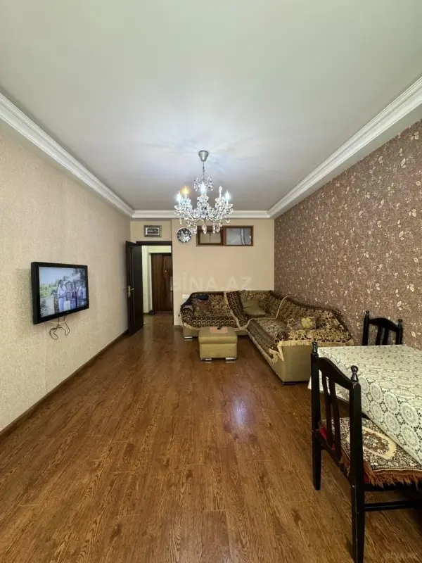 Satılır 2 otaqlı mənzil 62 m²
