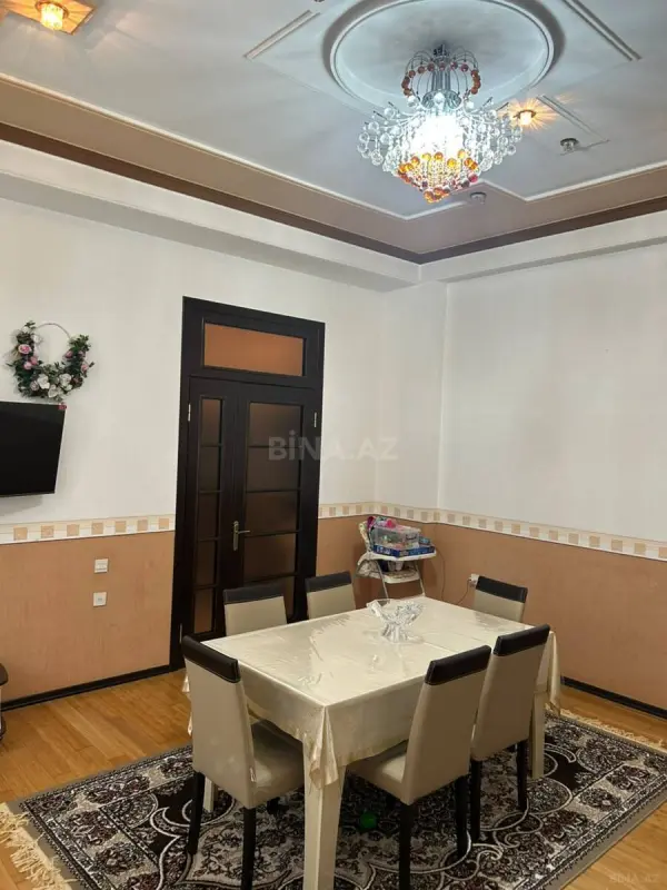 Satılır 2 otaqlı mənzil 66 m²