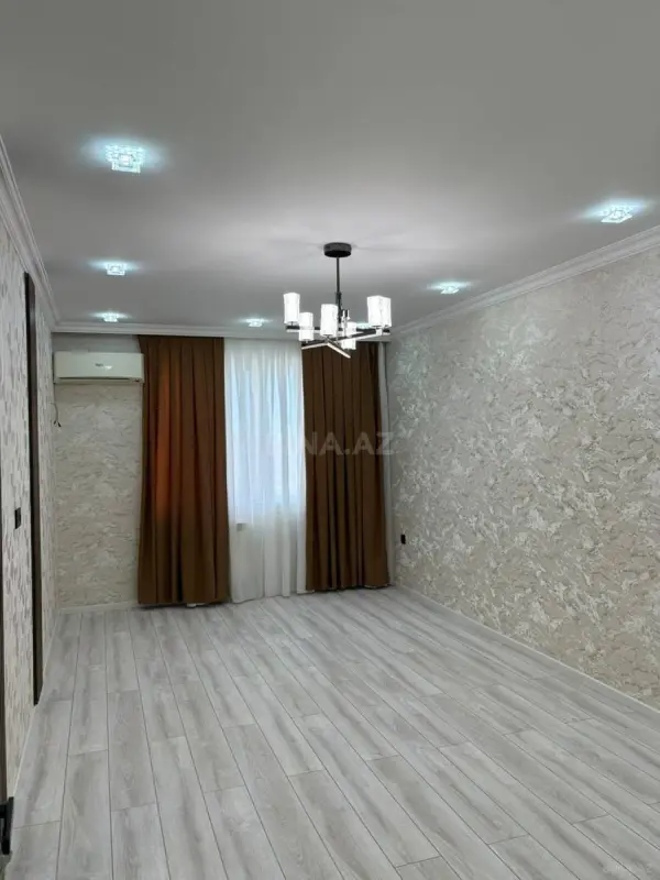 Satılır 2 otaqlı mənzil 61 m²
