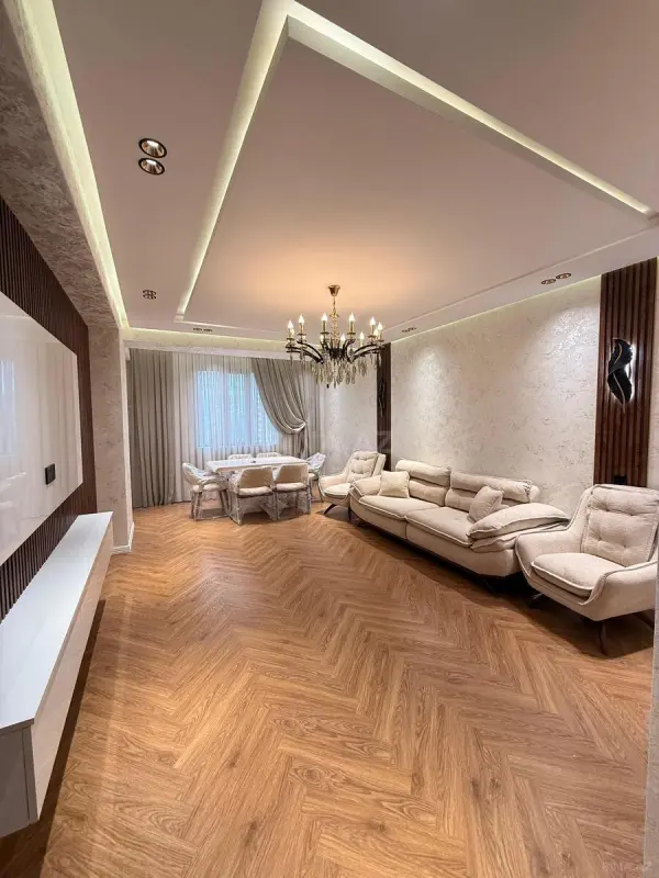 Satılır 3 otaqlı mənzil 88 m²