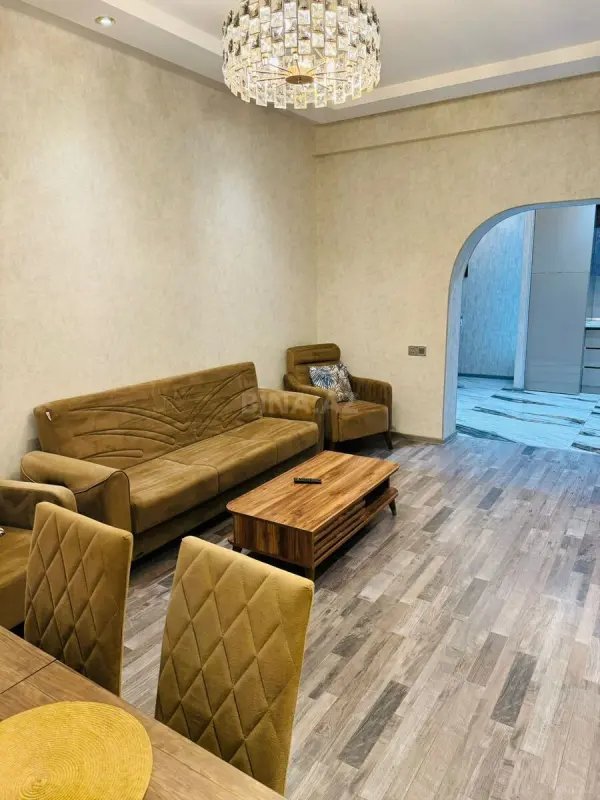 Kirayə verilir 3 otaqlı mənzil 100 m²