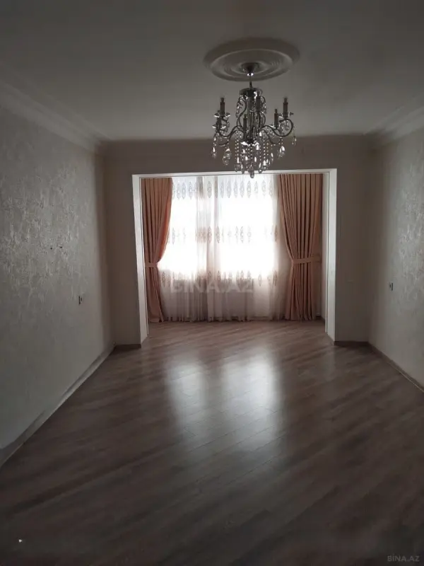 Satılır 3 otaqlı mənzil 90 m²