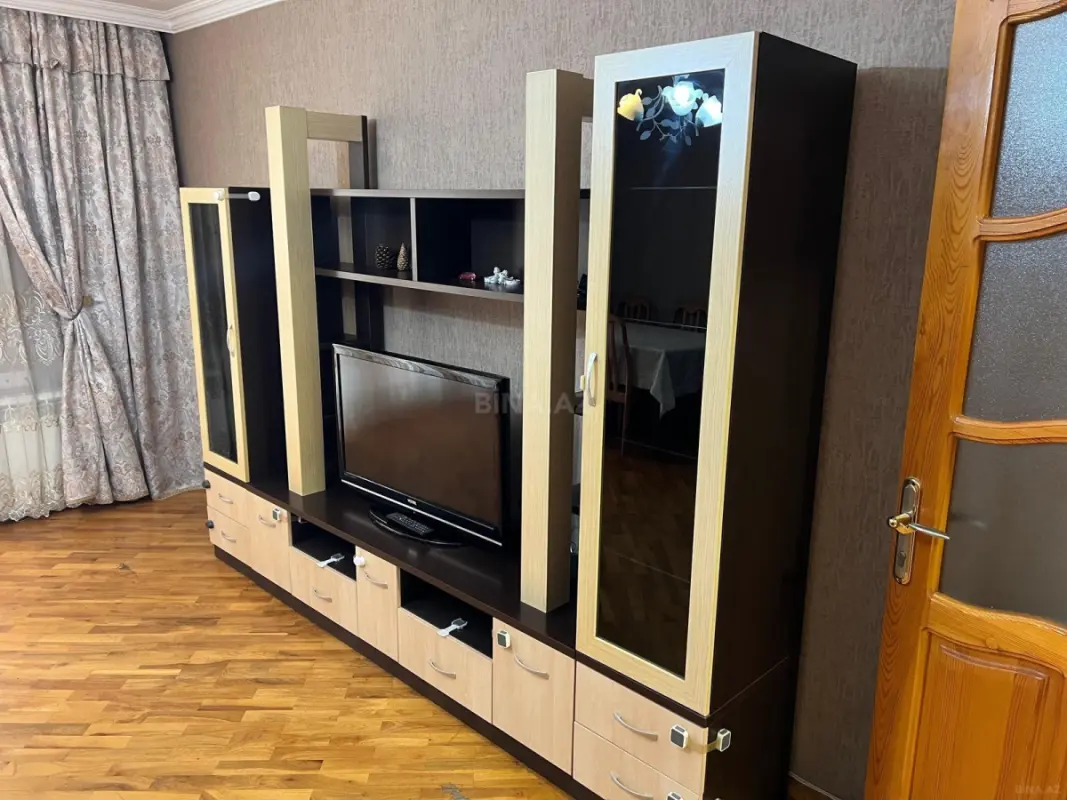 Kirayə verilir 3 otaqlı mənzil 80 m²