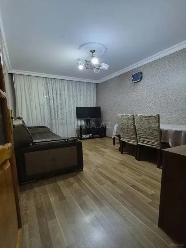 Satılır 2 otaqlı mənzil 45 m²