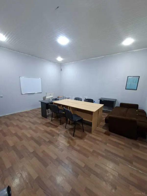 Kirayə verilir 3 otaqlı ofis 96 m²