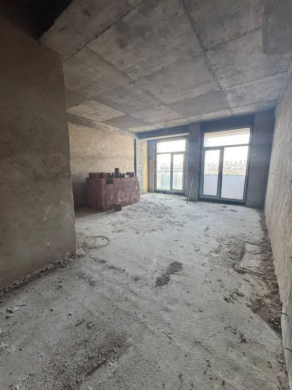 Satılır 1 otaqlı mənzil 50.5 m²