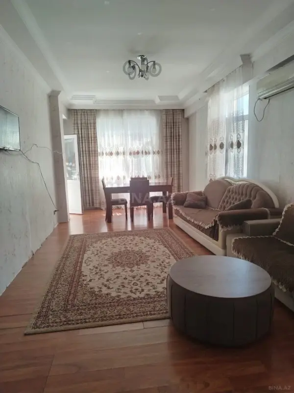 Satılır 2 otaqlı mənzil 73 m²