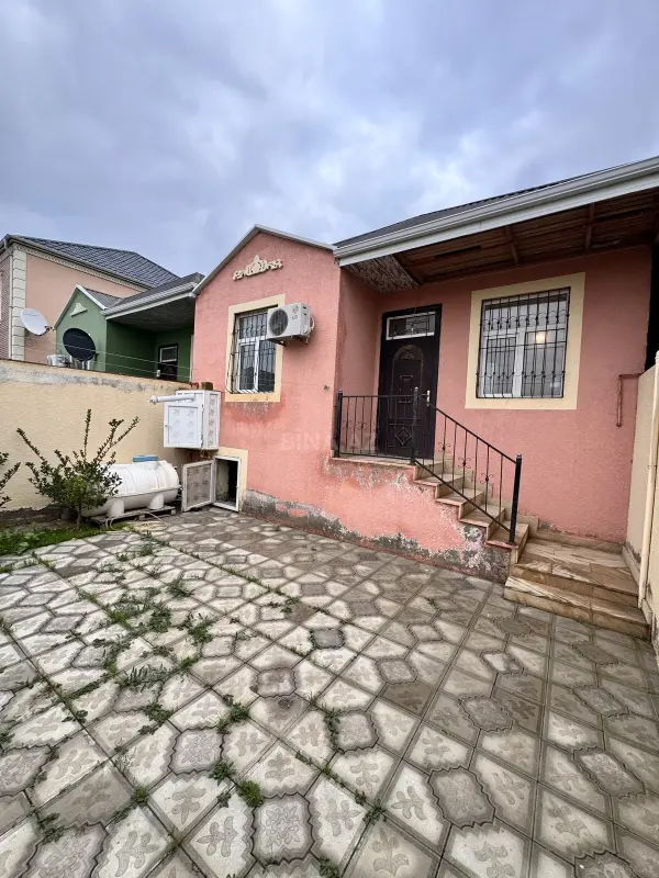 Satılır 3 otaqlı həyət evi 80 m²