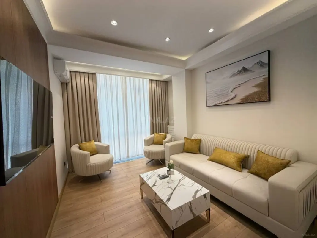 Kirayə verilir 3 otaqlı mənzil 110 m²