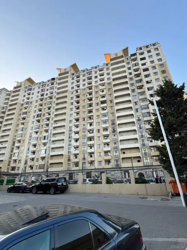 Satılır 3 otaqlı mənzil 78 m²