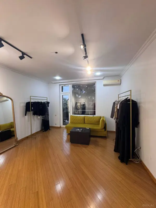 Kirayə verilir 3 otaqlı ofis 100 m²