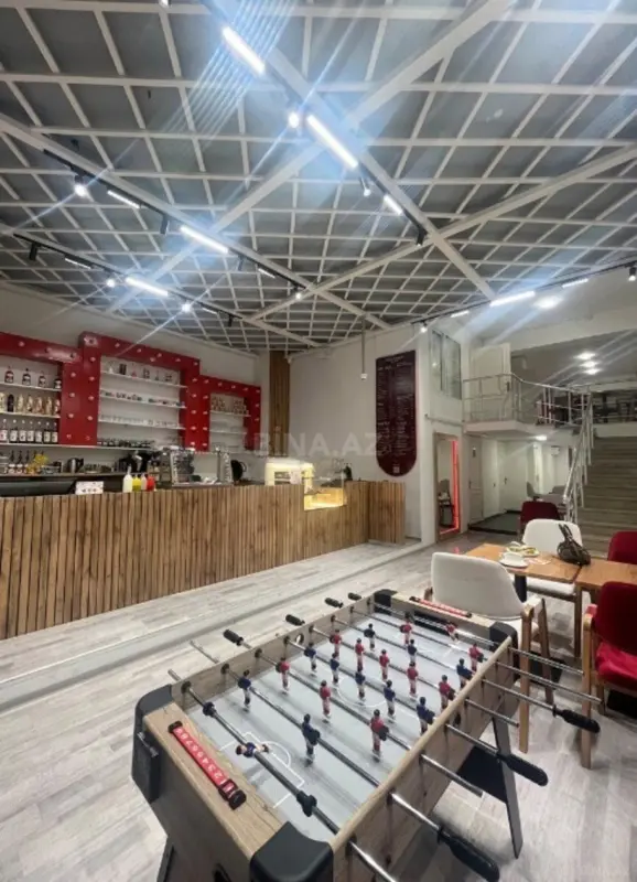 Kirayə verilir obyekt 180 m²