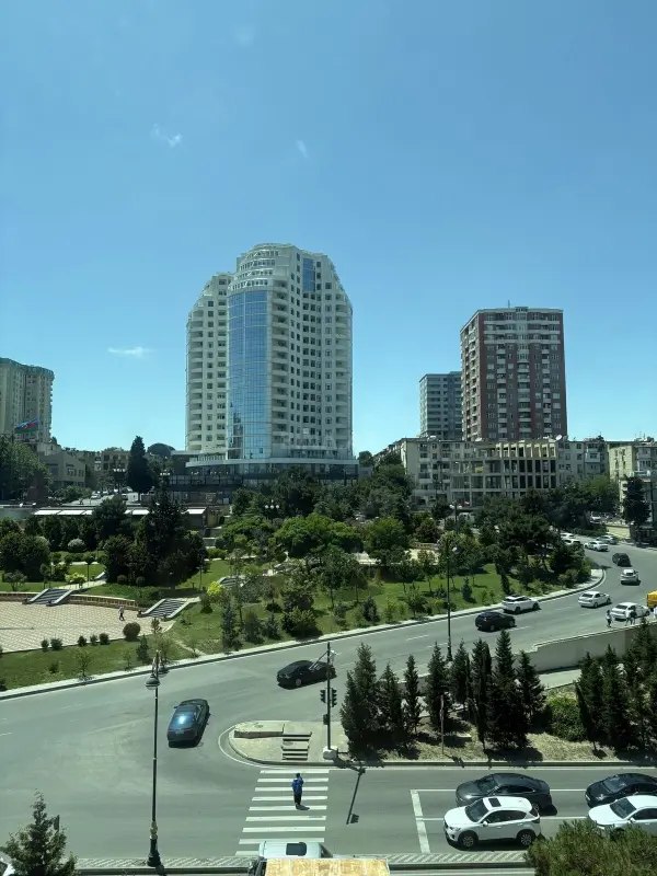 Kirayə verilir obyekt 1700 m²