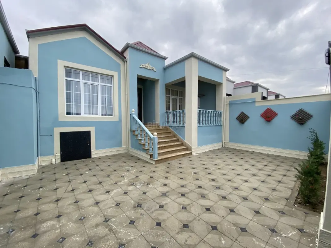 Satılır 3 otaqlı həyət evi 80 m²