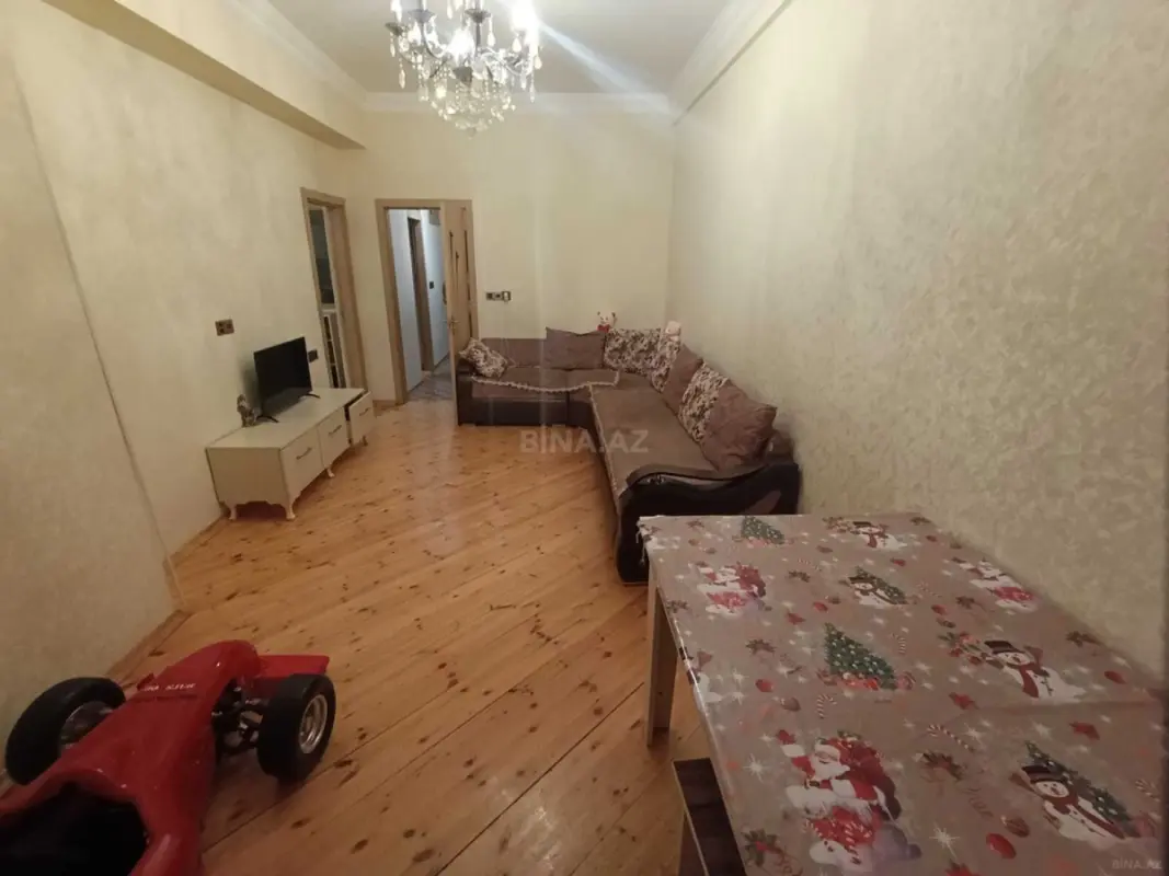 Satılır 2 otaqlı mənzil 70 m²