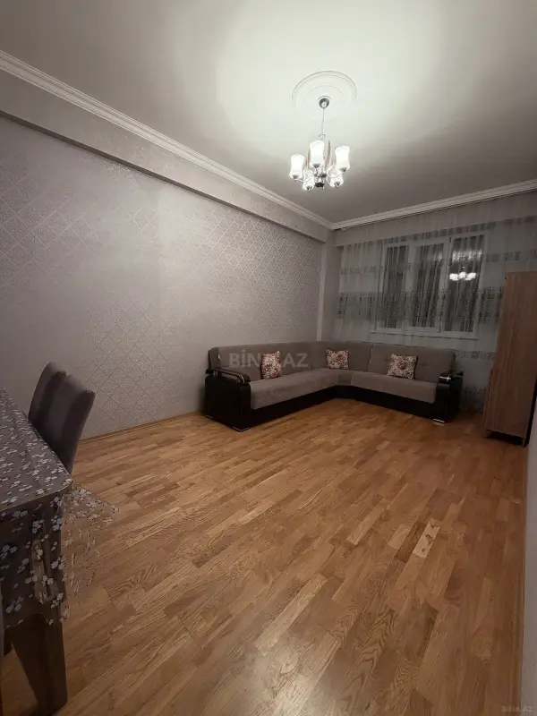 Satılır 2 otaqlı mənzil 66 m²