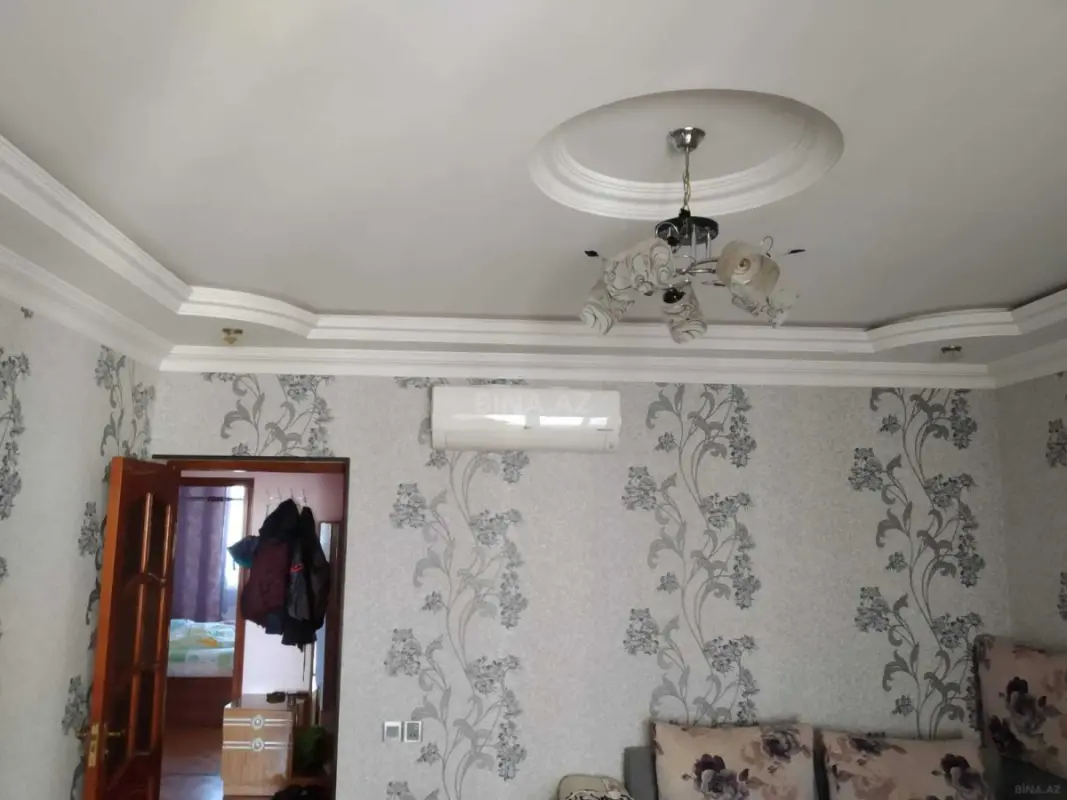 Satılır 3 otaqlı mənzil 55 m²